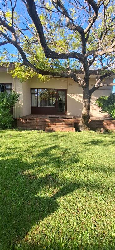 6 Bedroom Property for Sale in Cravenby Western Cape